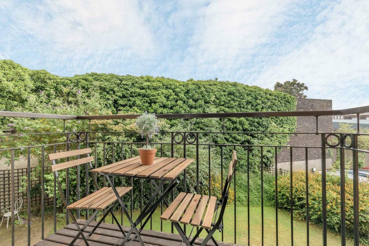 Modern Apartment Within Short Walk Of The Castle, High Street And Long Walk - Free Parking Windsor Exteriör bild